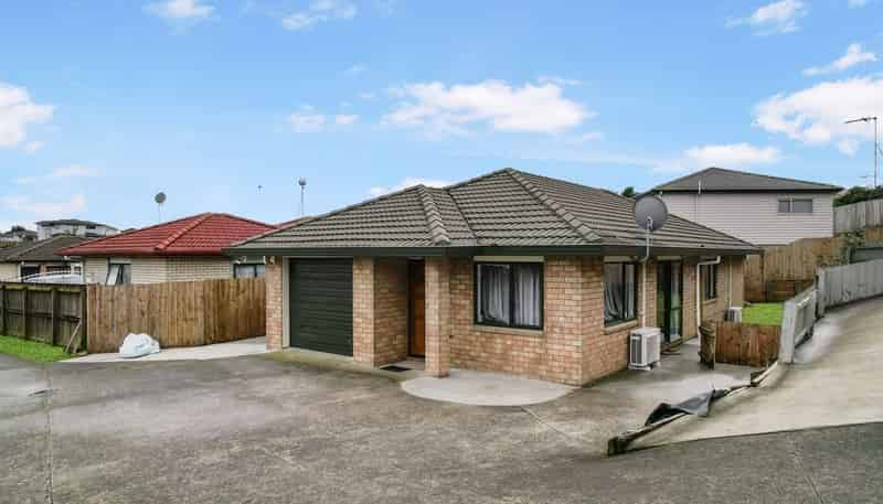 67A Robert Skelton Place, Clendon Park