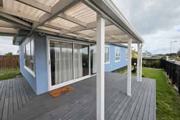 Manawatu / Whanganui - Address withheld