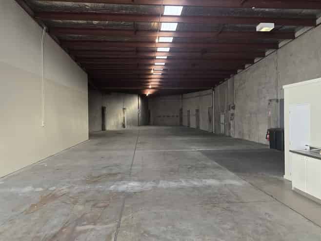 Solid Middleton Industrial — Ready to Occupy
