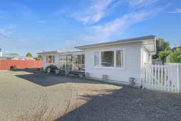 Hawkes Bay - Address withheld