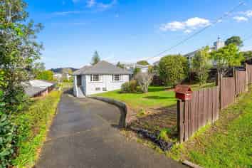 60 Glengarry Road, Glen Eden