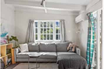 264A Beach Road, Campbells Bay