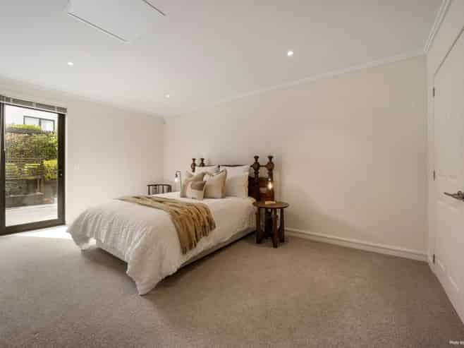 20 Bomb Point Drive, Hobsonville