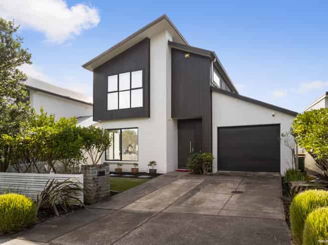 20 Bomb Point Drive, Hobsonville
