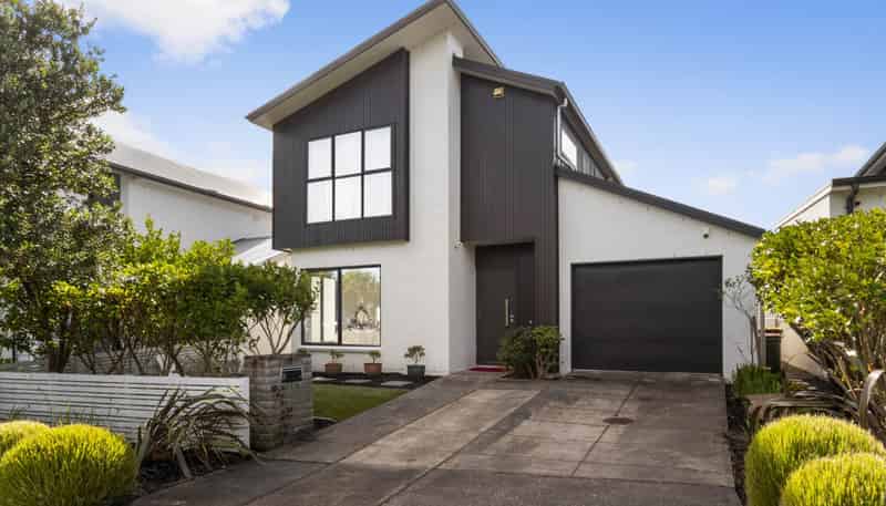 20 Bomb Point Drive, Hobsonville