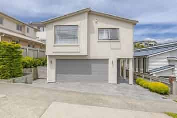 90A Amesbury Drive, Churton Park