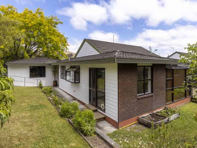 15A Regent Place, Witherlea