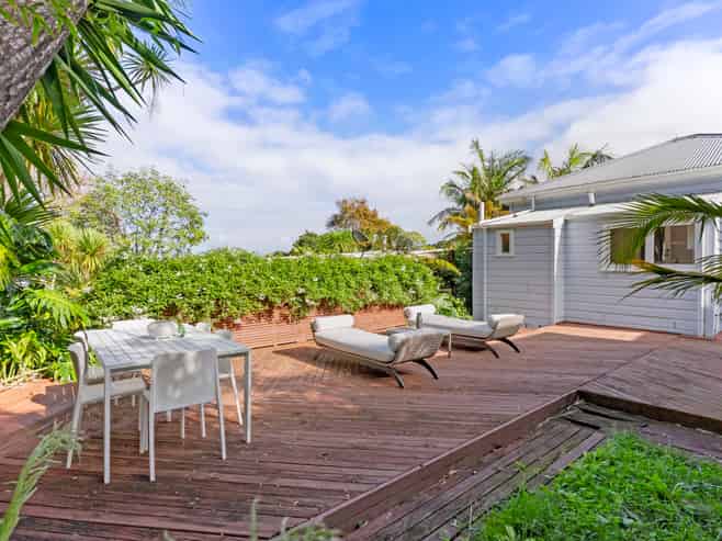 8 Evelyn Street, Eden Terrace