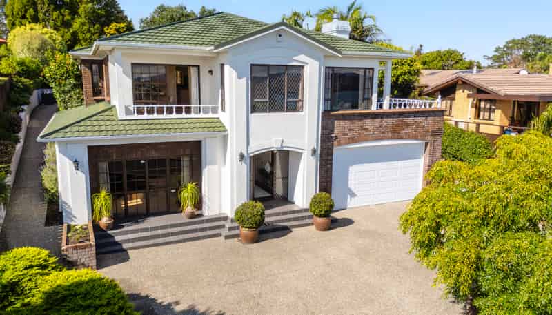 30 Sylvania Crescent, Lynfield