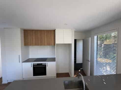 1/129 Tancred Street, Linwood
