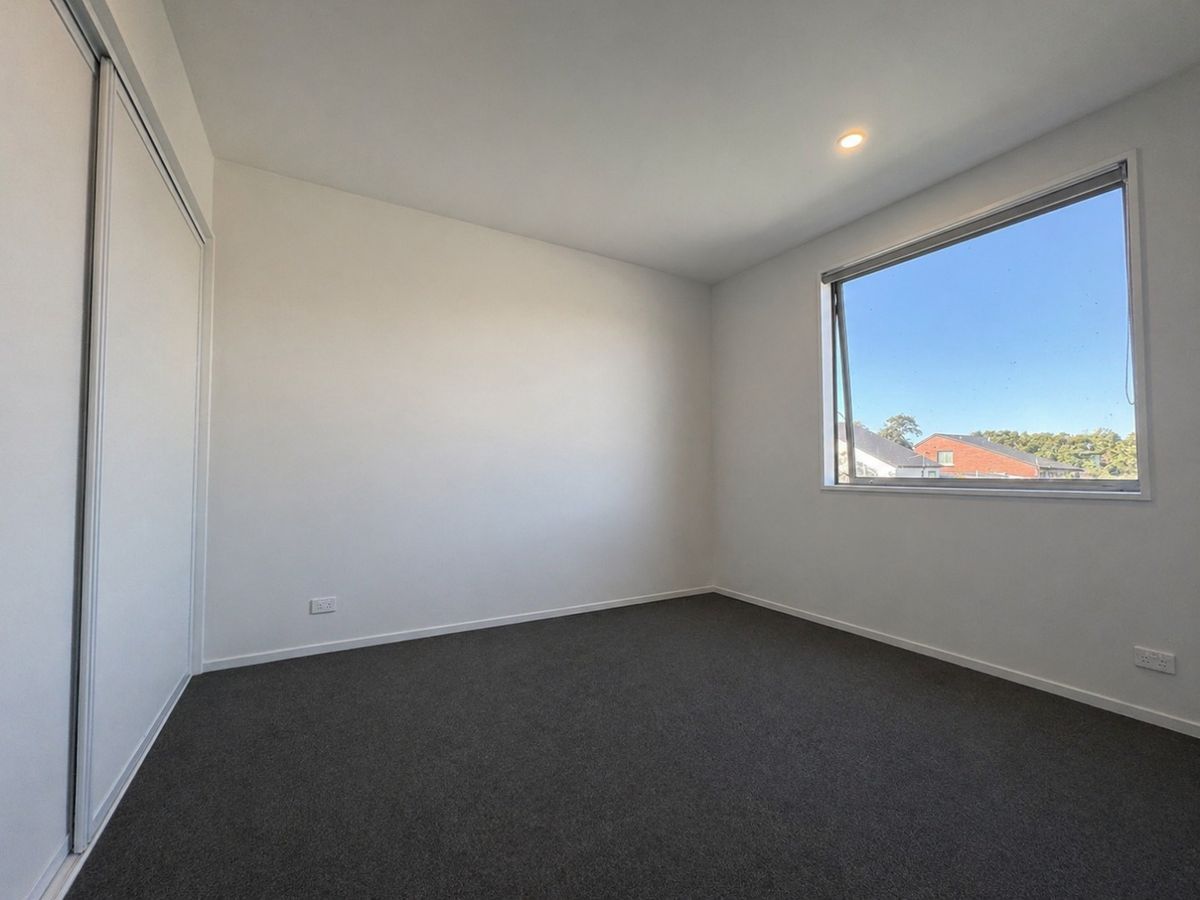 2 Bathroom townhouse with Garage - Widok 6