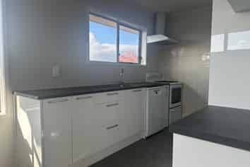 1/78 Bentley Ave, Glenfield