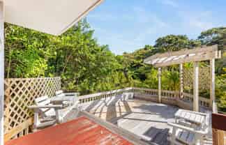 42 Braemar Road, Castor Bay