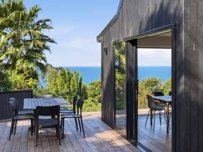 14 Brown Road, Ohope