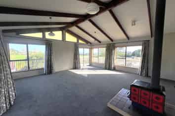 16 Wellesley Road, Mangere Bridge