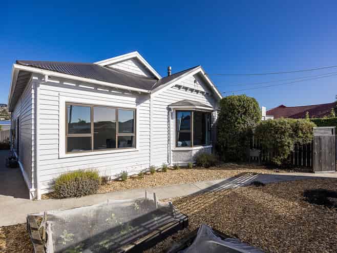 8 Corunna Street, Saint Kilda