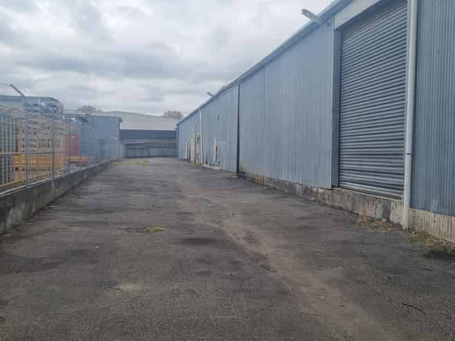 Large Industrial Keith Street - BANG 4 BUCK