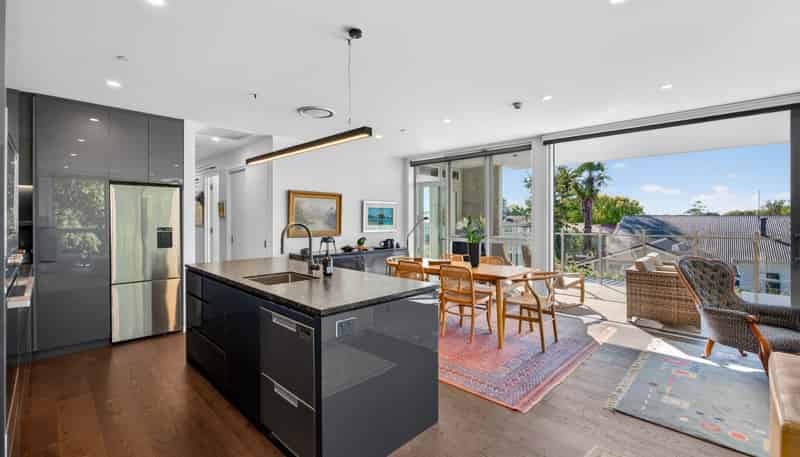 102/1 Harley Street, Nelson