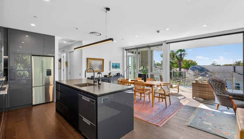 102/1 Harley Street, Nelson