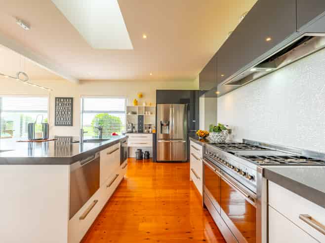 15 Lochern Rise, Marchwiel