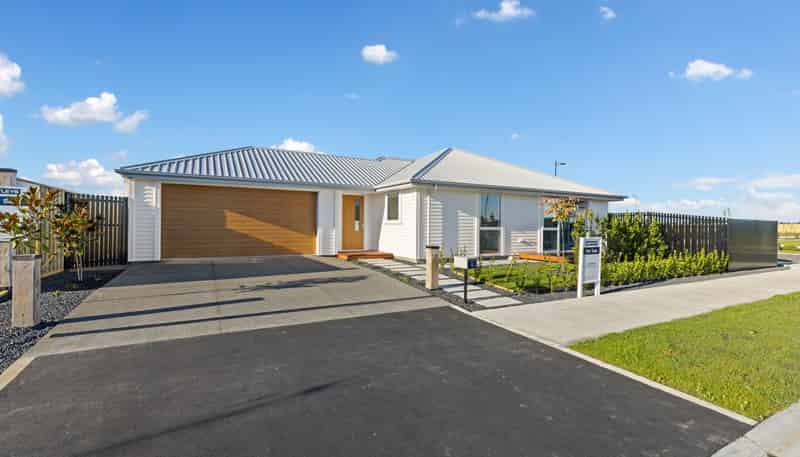 2 Cassia Way, Rolleston