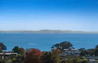 43 Surf Road, Stanmore Bay