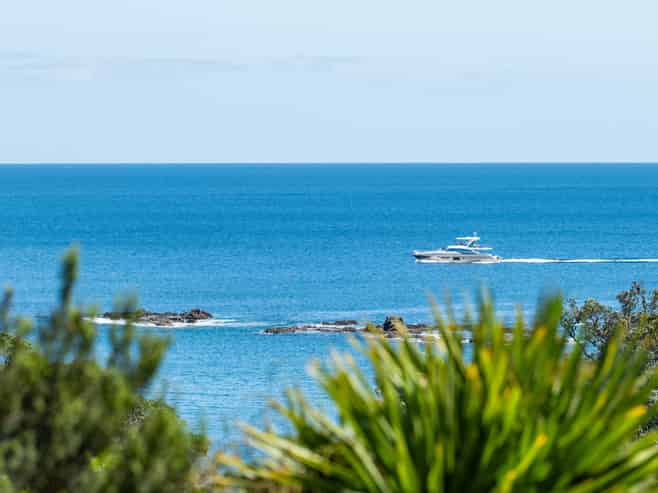 9 Empire Avenue, Oneroa