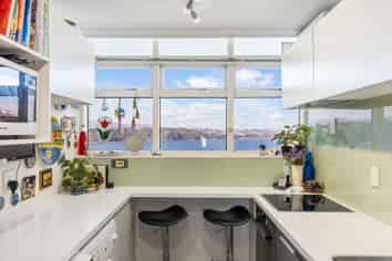 7B/19 Maida Vale Road, Roseneath