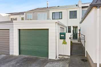 125 Akaroa Drive, Maupuia