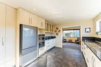 274B Otipua Road, Highfield