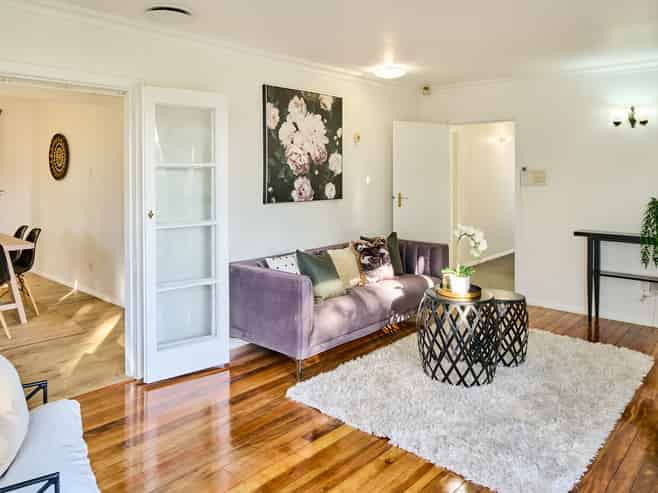 100 Helston Road, Paparangi