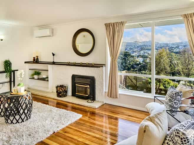 100 Helston Road, Paparangi