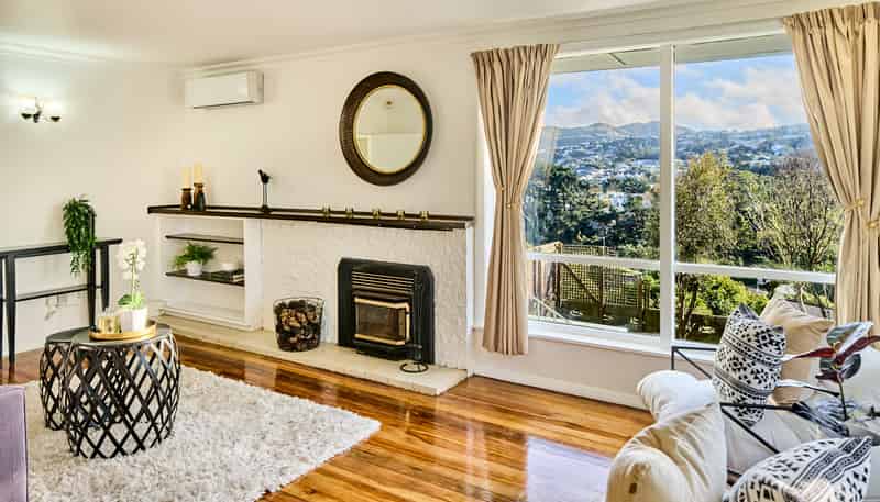 100 Helston Road, Paparangi