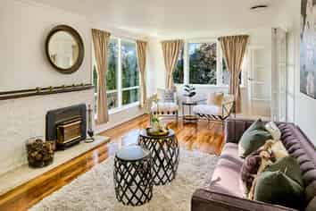 100 Helston Road, Paparangi