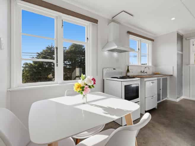 36 Stenhope Crescent, Corstorphine
