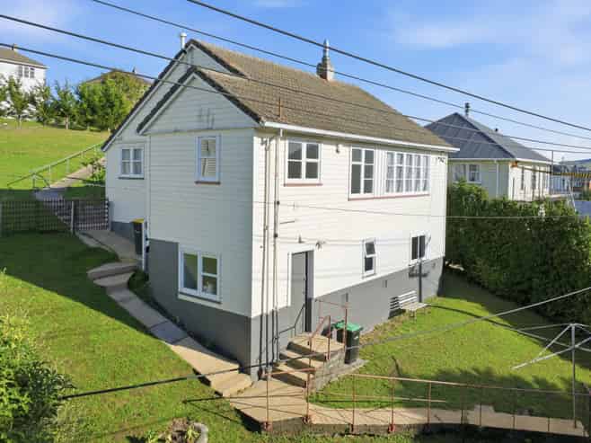 36 Stenhope Crescent, Corstorphine