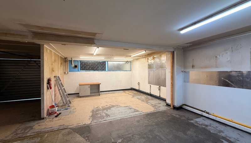 220 Riddiford Street, Newtown