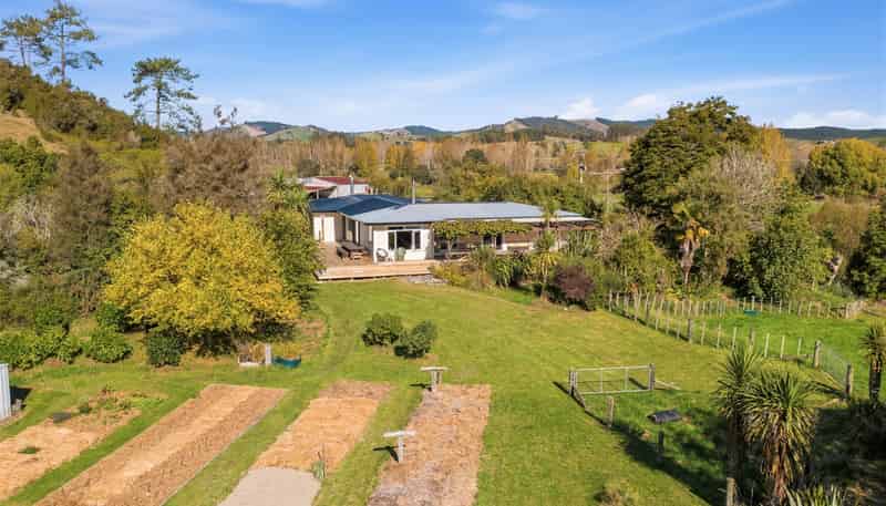 915 Thorpe-Orinoco Road, Dovedale