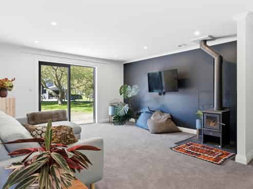 915 Thorpe-Orinoco Road, Dovedale