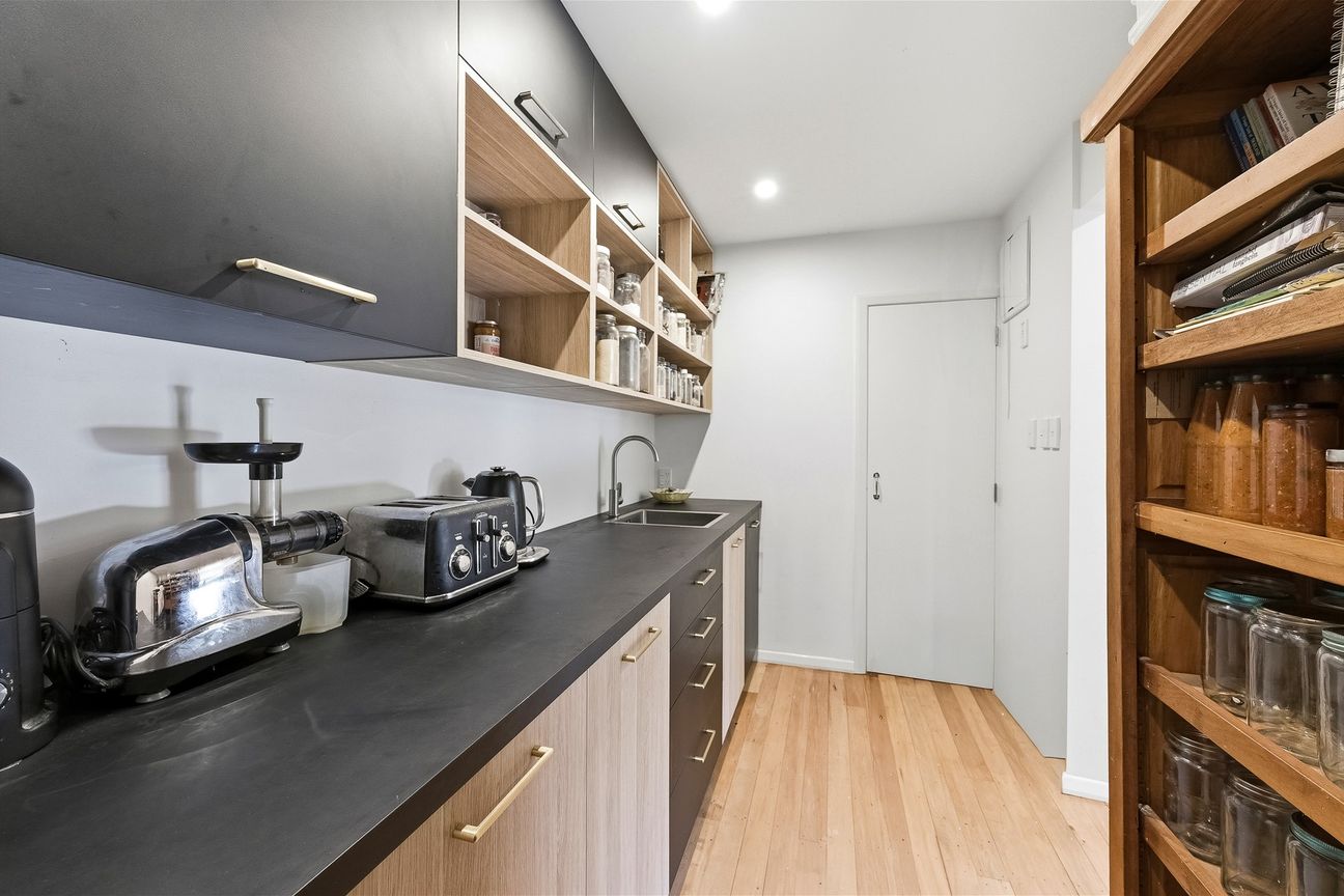 Spacious Lifestyle Living | Exceptional Shedding - Ansicht 5