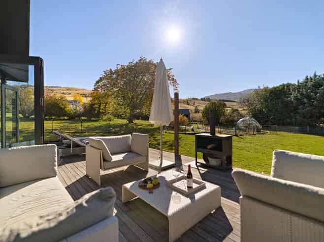 281 Littles Road, Dalefield