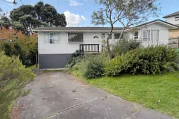 82 Luckens Road, West Harbour
