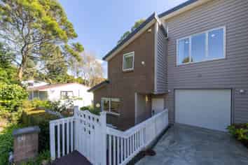 27 Sunshine Boulevard, Sunnyvale