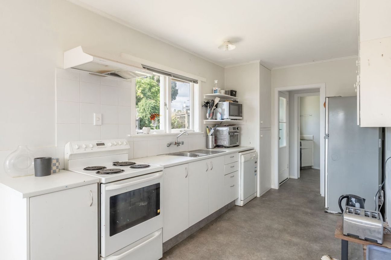 Anyone could buy this - Vista 6