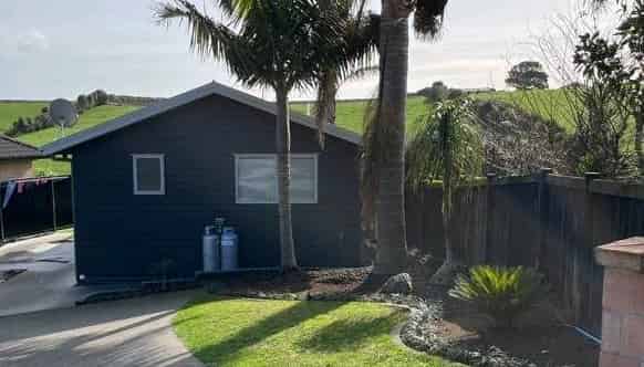 8a Northvale Place, Pukekohe