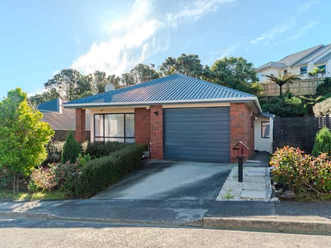 5 Peter Button Place, Johnsonville