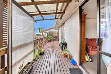 2/13 Shifnal Drive, Randwick Park
