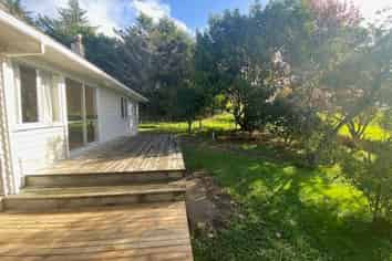 101 Bald Hill Road , Waitoki