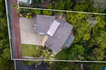 817C East Coast Road, Northcross