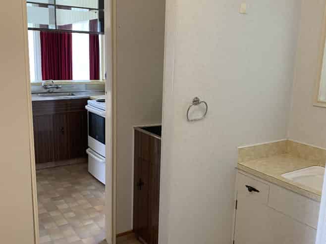 2A Chartwell Drive, Eltham